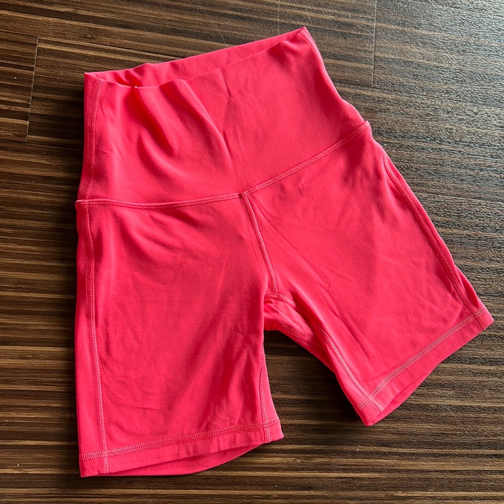 lululemon align shorts